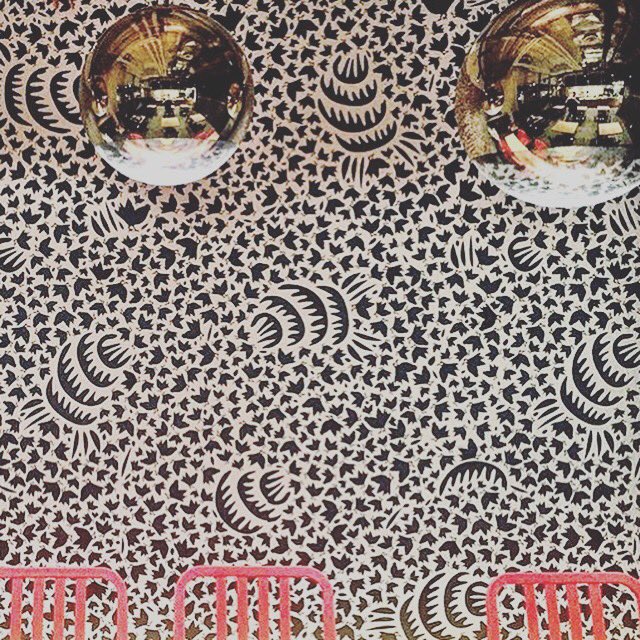 eatflock's tweet image. officially announcing our newest location #flockbloor! 175 bloor street east at church is open! come say hi!