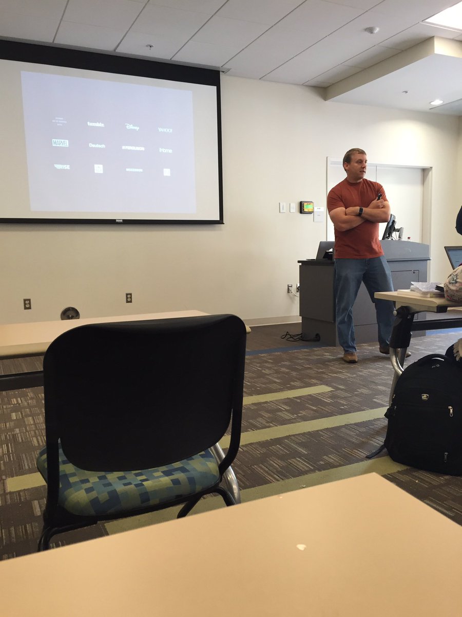 jumaamahmoodd's tweet photo. Today's guest speaker is the CEO of mobelux. Interesting #vcusocialmedia https://t.co/Asv7vKNYSW