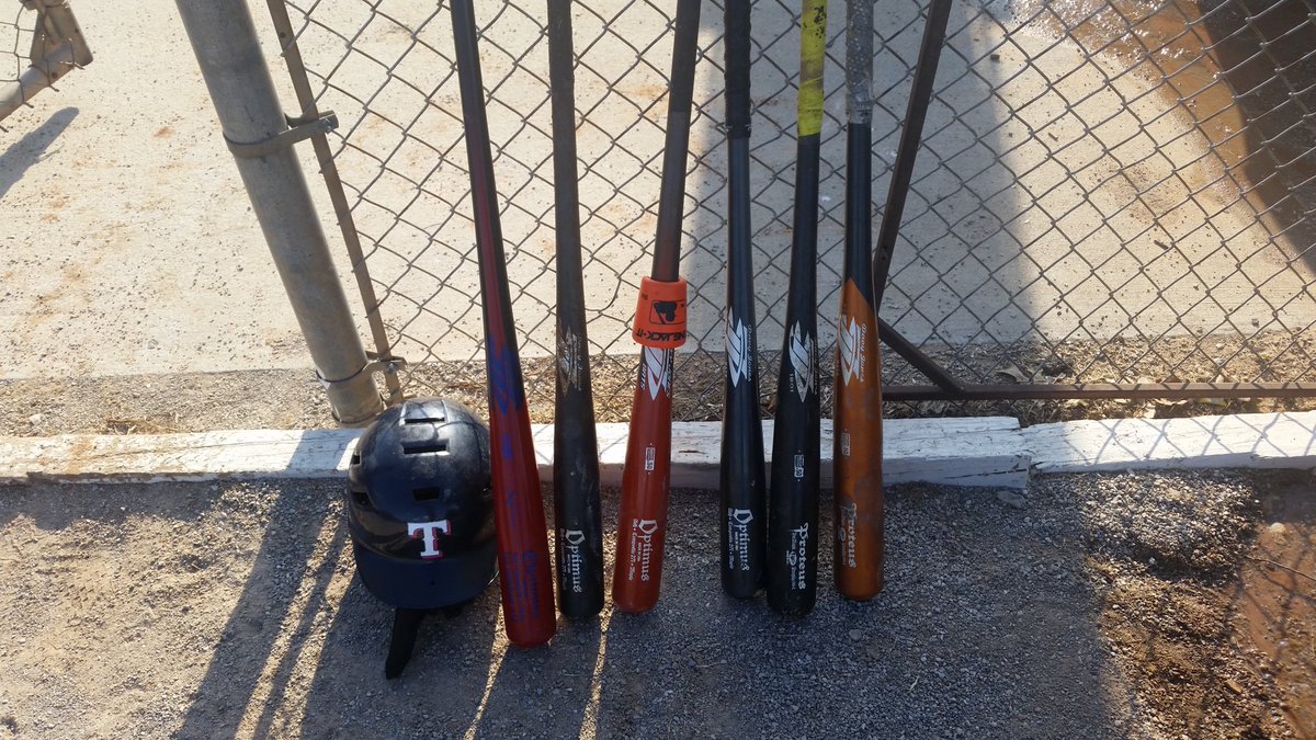 DJWOODBATS's tweet photo. @djwoodbats would like to give a shout out to #tulsarangers for swinging our bats in the 25 and older league. https://t.co/y0c9e9CSQ1