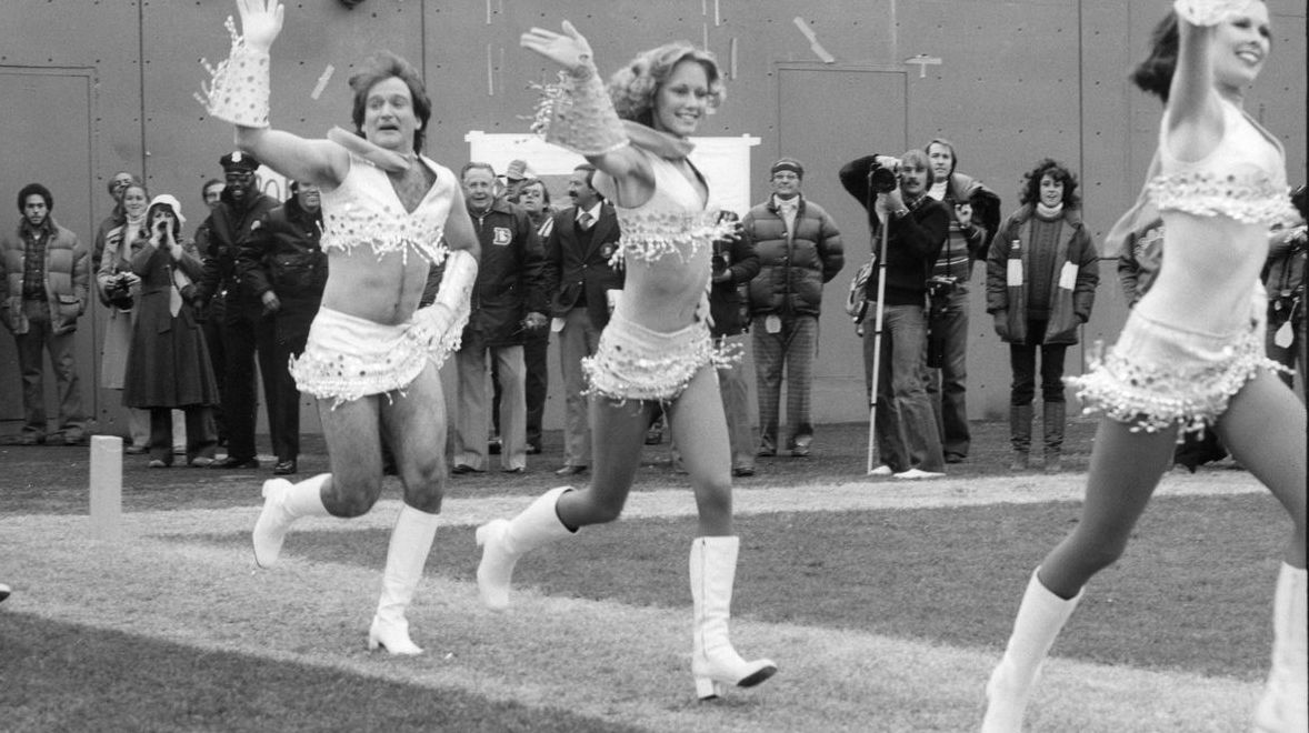HOMAGE's tweet photo. "You're only given a little spark of madness. You mustn't lose it." - Robin Williams (Born 7/21/51) #PayHOMAGE https://t.co/QxxengX8ZC