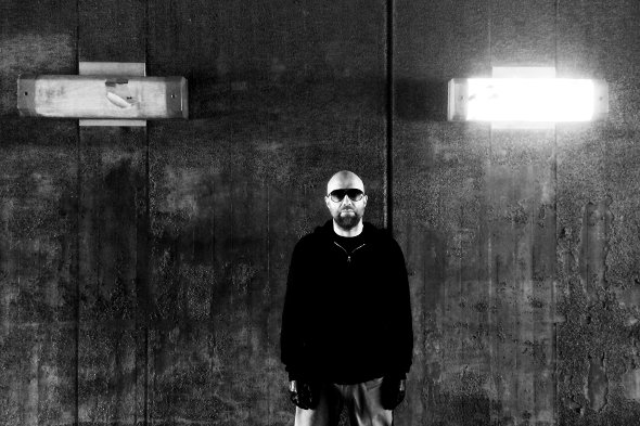 Rivet's Kess Kill scores a 12" from Swedish EBM legend Celldöd - stream a track here! bit.ly/29XFf0Y