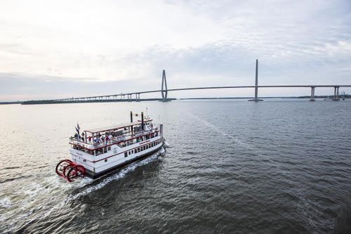 Set sail aboard #Charleston's only paddle-wheel riverboat! bit.ly/2axOyXu <a href="/ChasHarborTours/">ChasTours&Events</a>