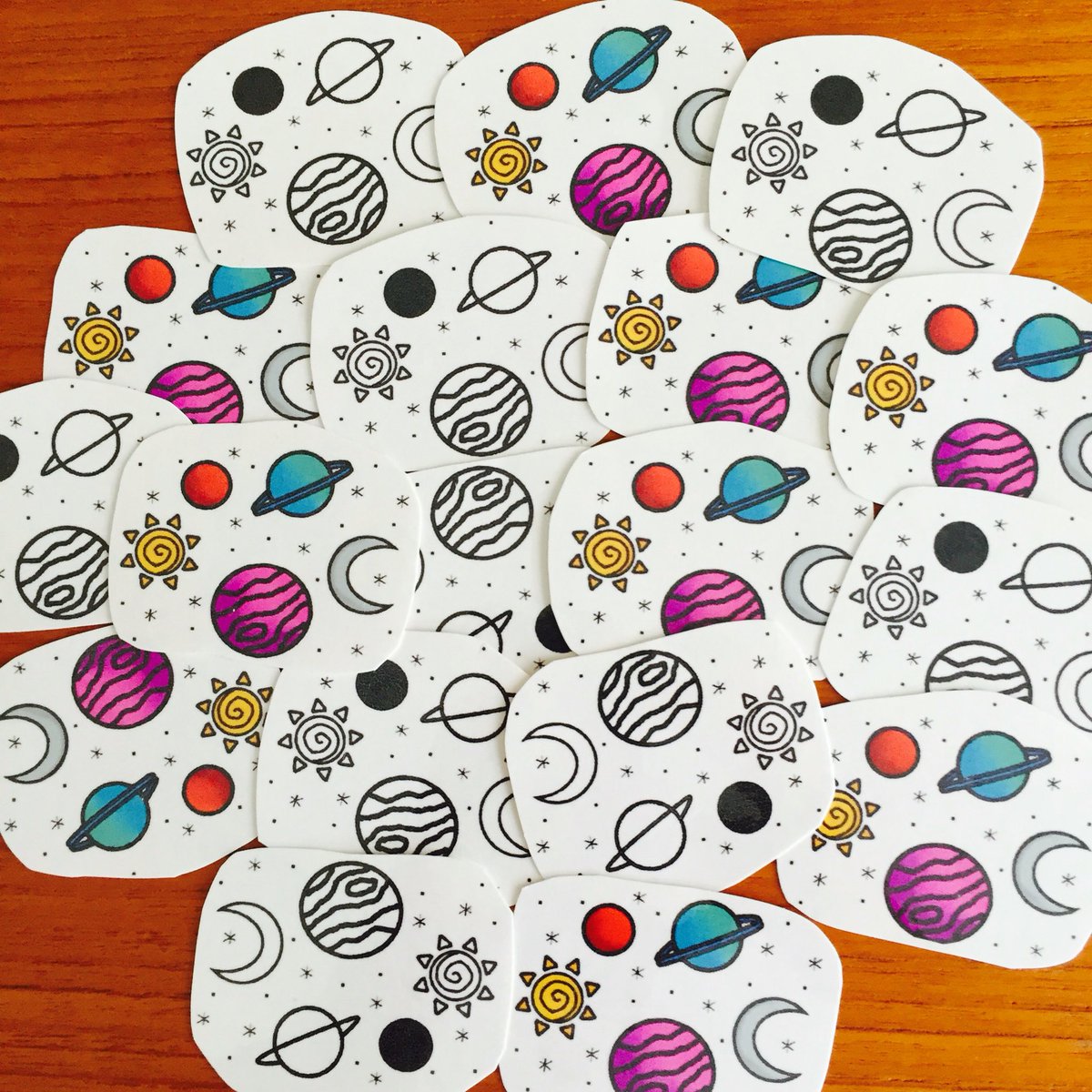 mermuke's tweet image. TINY TEMPORARY SPACE TATTOOS LOOK HOW CUTE etsy.com/uk/listing/467…