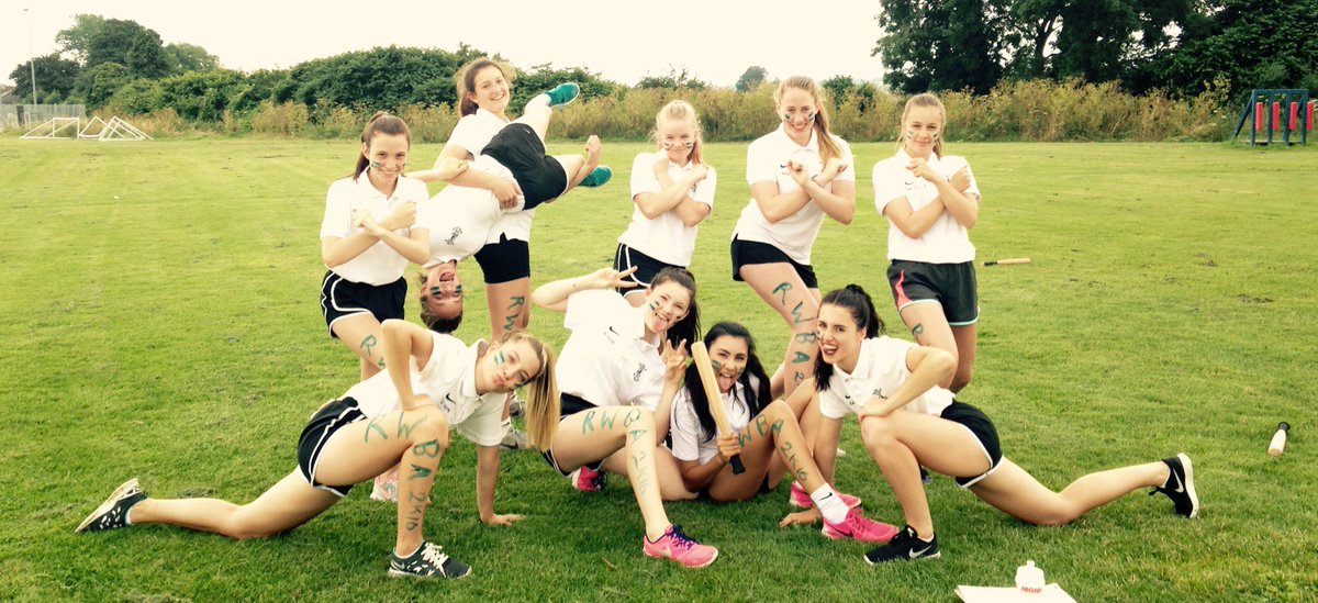 RWBAPEDept's tweet photo. U16 rounders... What lovely team to be apart of! #TeamHall #TeamWorkman https://t.co/FIwScRiHgA