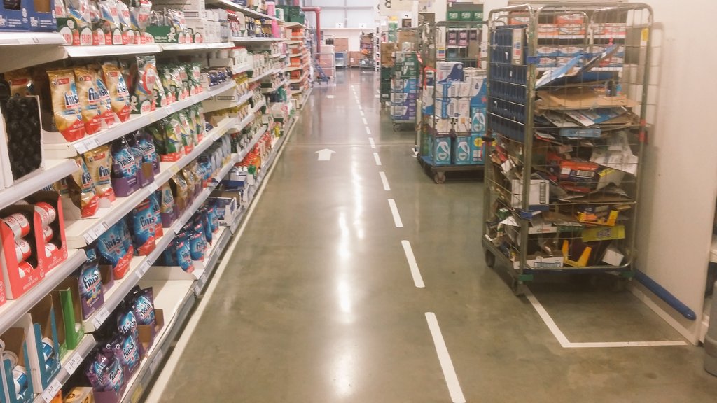 R12CNB's tweet photo. Joseph &amp; Team WGLL Maintained Well done Tesco Fulfilment  Greenford @khayward1 @vtreadgold @stevemoore11998 #thanks https://t.co/kg3183EIdt