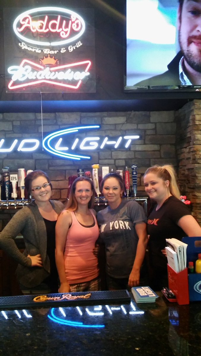 Addysbar's tweet image. Your Thursday crew at Millard. #TeamMillard #AddysTV