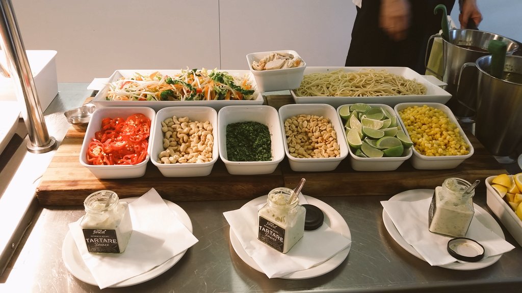 R12CNB's tweet photo. Noodle Bar Crawley Fulfilment Centre @khayward1 @vtreadgold @stevemoore11998 #Theatre https://t.co/0dWBsjs4ht