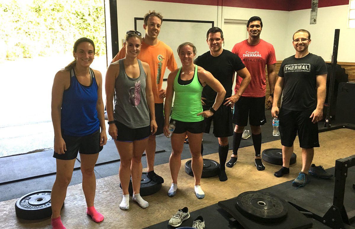 CrossFitThermal's tweet photo. #CrossFitThermal endurance class after some 300M suicides - great work on a hot night! #crossfit #PutInThatWork https://t.co/L7hUcHcPdN