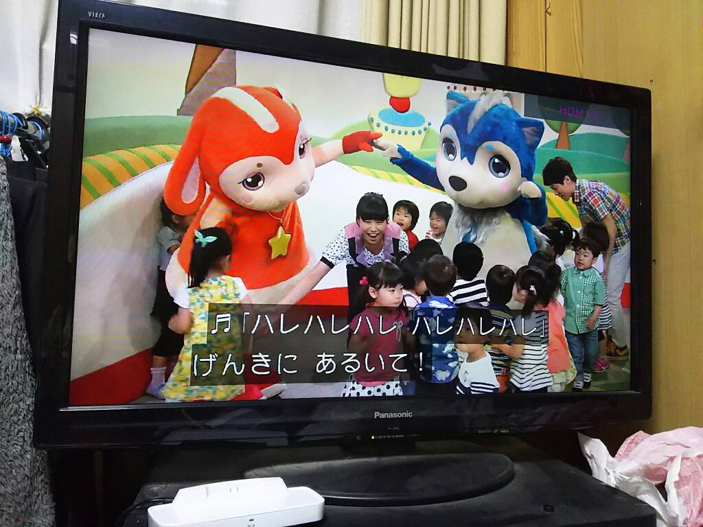 飯田さやか あしたてんきにな れ トンネル先頭はりさお姉さん 逆走修正頑張る 続いてあっという間にだいすけお兄さんあつこお姉さん チョロムーのセリフ2つめの時には あつこお姉さんがトンネル通過完了 T Co H3xmkz1zym Twitter