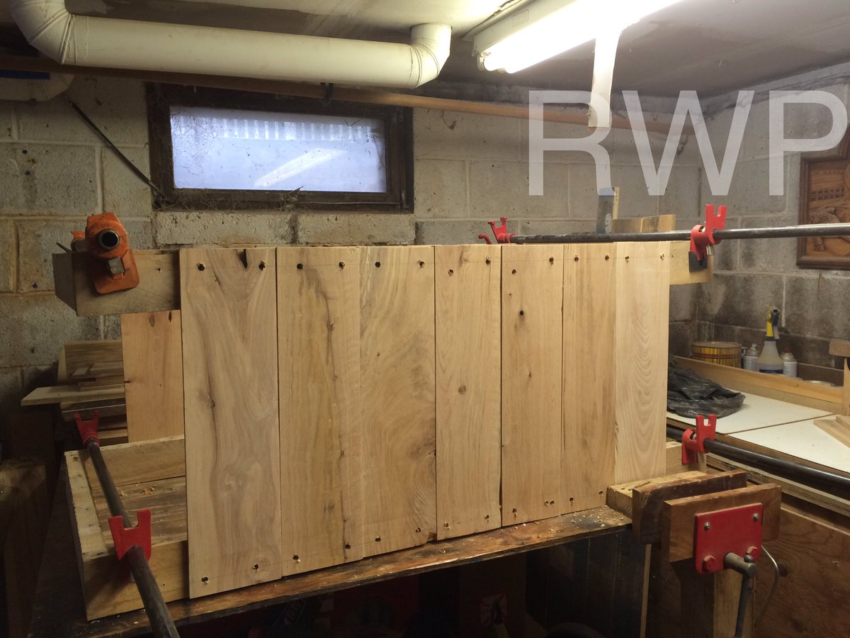 palletwoodpro's tweet photo. Back at it. Coffee table and will make matching end table. Leaving it unfinished so buyer can pick color https://t.co/ml5KGjYVWy