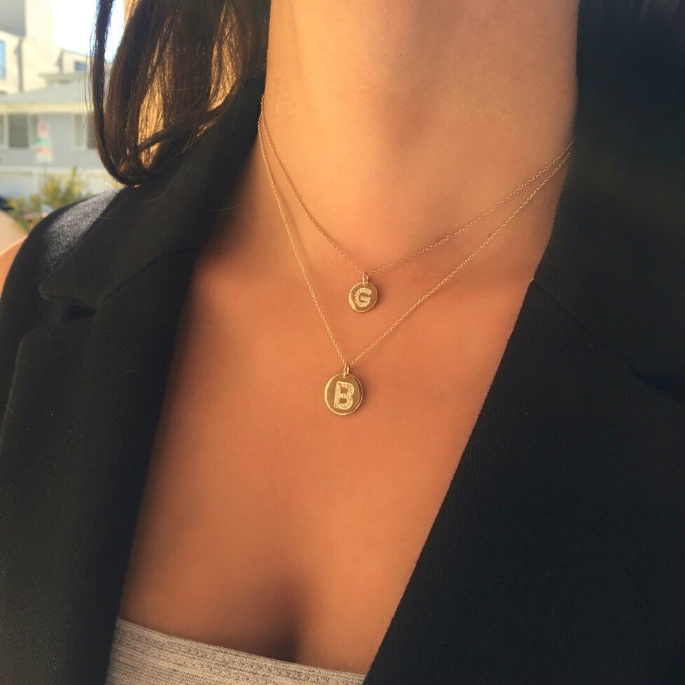 Zoelevjewelry's tweet photo. Layers👌 Two sizes available #diamondinitial #golddisc #LettersbyZoe https://t.co/UyzXFAZe3o