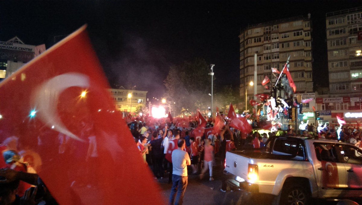 MFatihSNMZ's tweet photo. O rüku olmasa türkiyemde, eğilmez başlar. https://t.co/m2J0cVSFUa