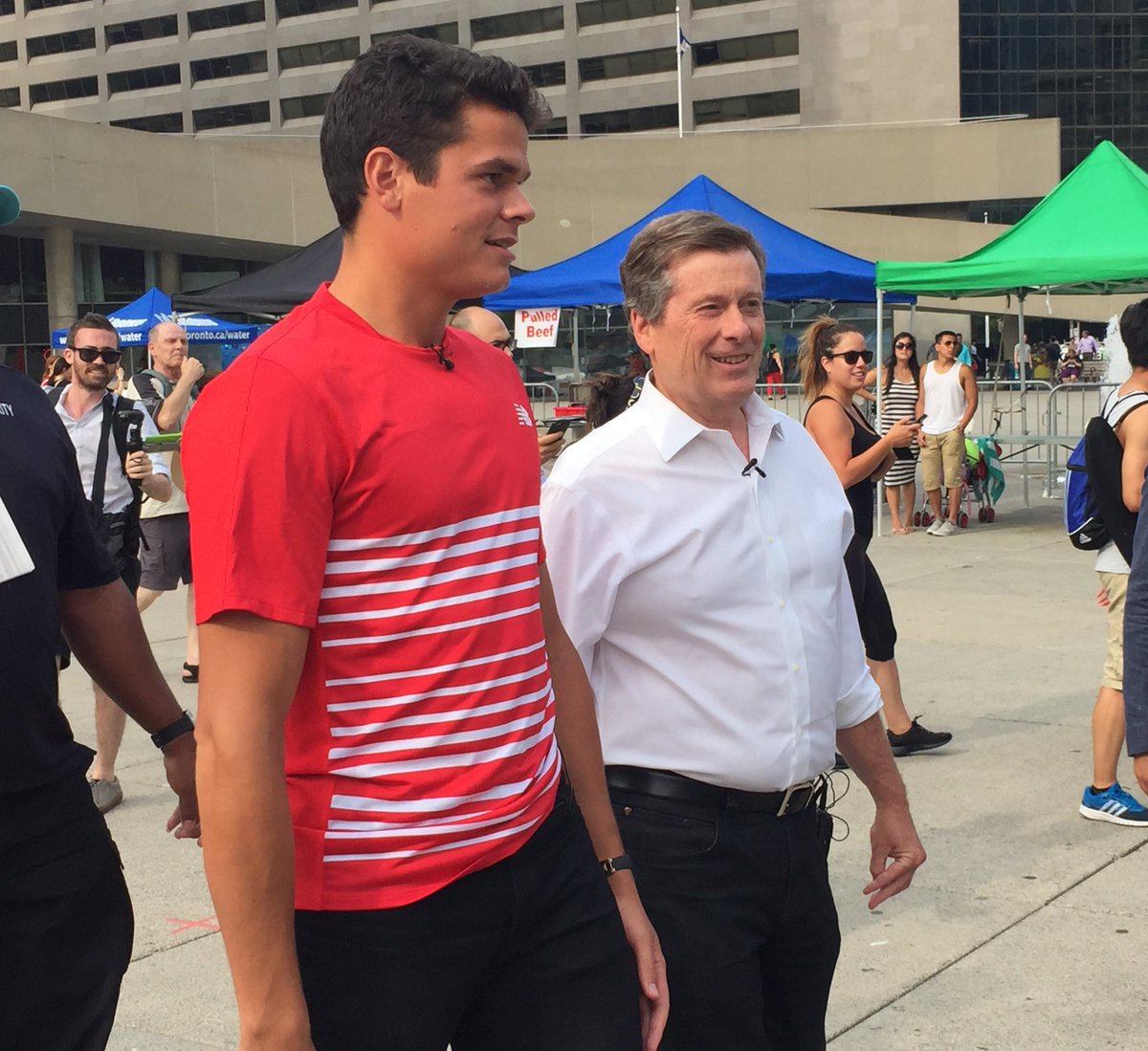 JohnTory's tweet photo. Welcomed @milosraonic to my office at City Hall. #RogersCup https://t.co/rLJVimvdIi
