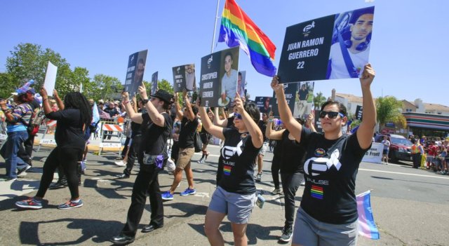 NewsNow_Seattle's tweet photo. #San_Diego Pride shines amid difficult times https://t.co/fNobXvL1vc https://t.co/r5fZw0dRTN