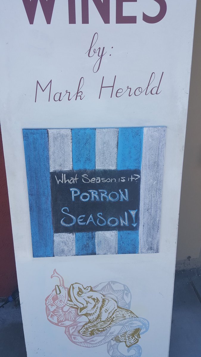 MarkHeroldWines's tweet photo. It's official! #Porron season  has begun 😎
#markherold #tastywines #SpainStyle https://t.co/qnAesOxwMo