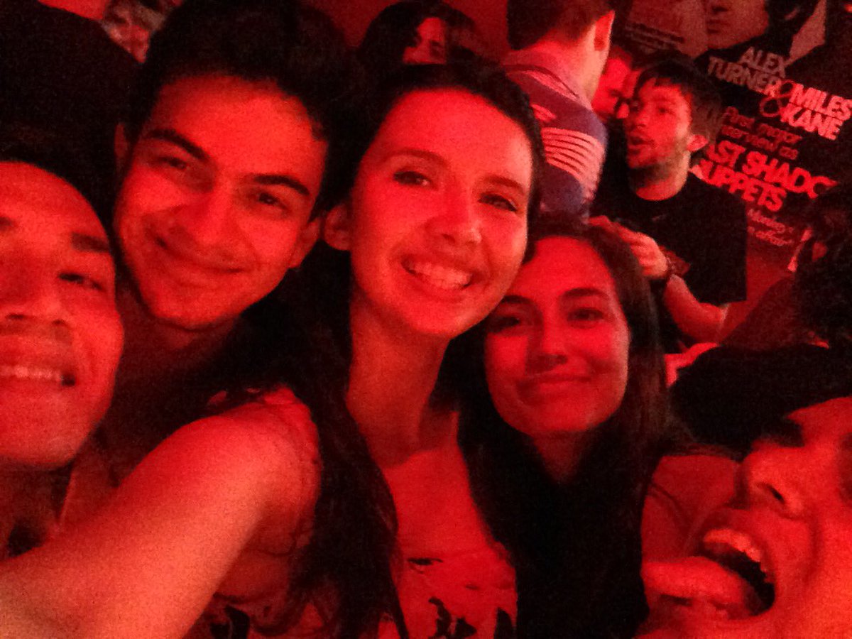 Esteffffff's tweet photo. Juapsssss @santi_5 @Marguift @Javi_rtzc #Alehandro nos sienta bien el filtro amoroso https://t.co/RmZtW6vjRm