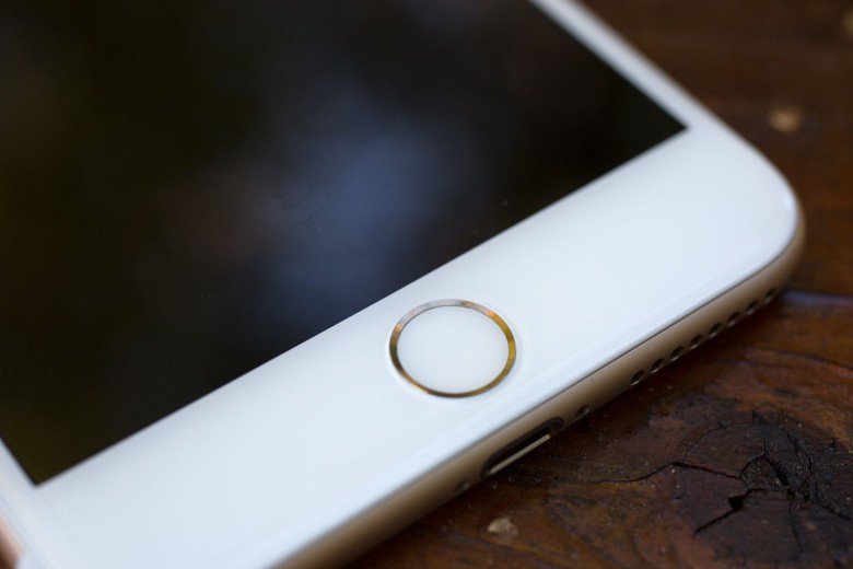 cultofmac's tweet photo. Cops 3-D print murder victim’s finger to unlock iPhone https://t.co/SJV1xWSU9C https://t.co/lGr6zCTpAS