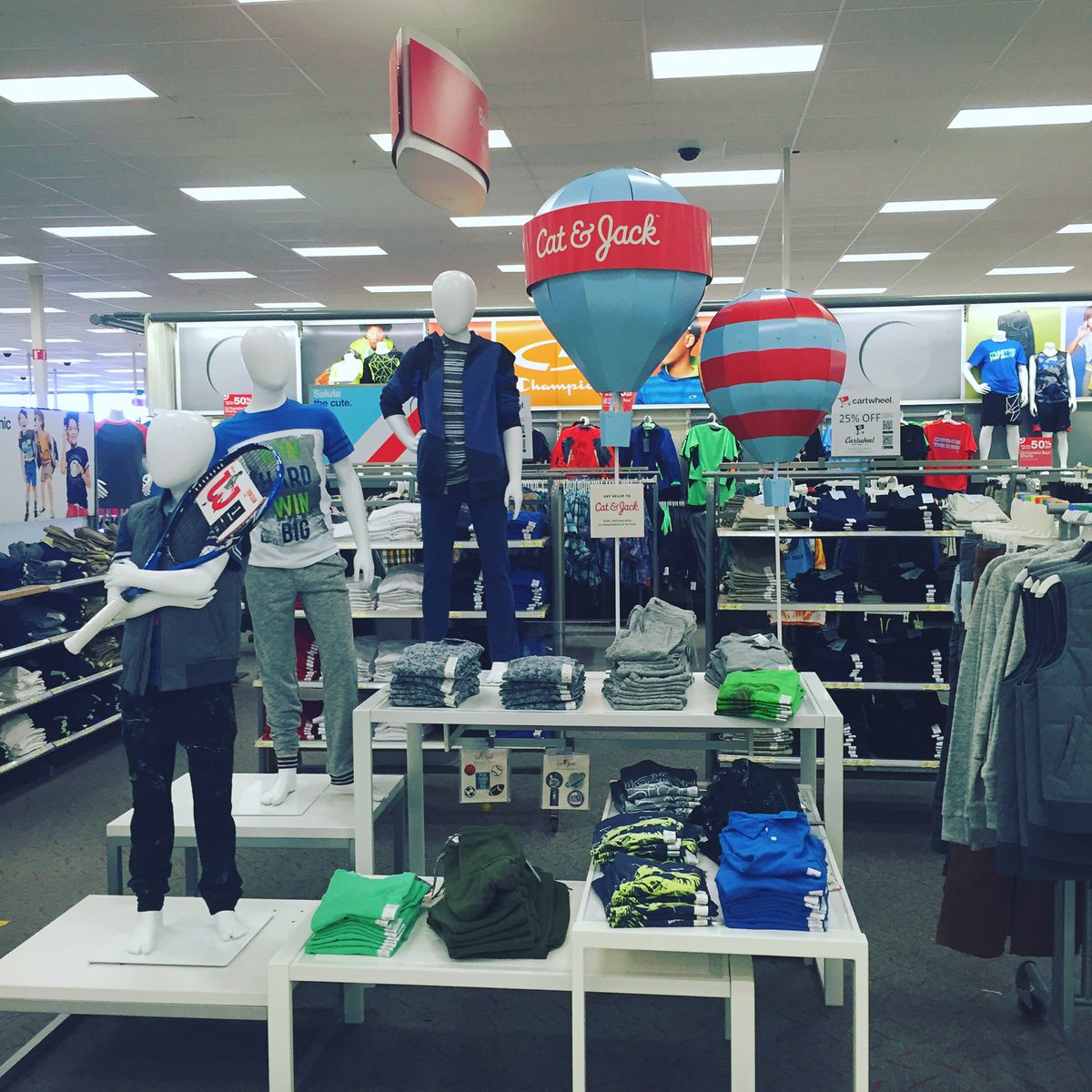 heyitmightbeme's tweet photo. Today was fun & crafty and the big boys and girls loved seeing it as it went up! #CatandJack #store2429 #signingwin https://t.co/e7gwwhttv0