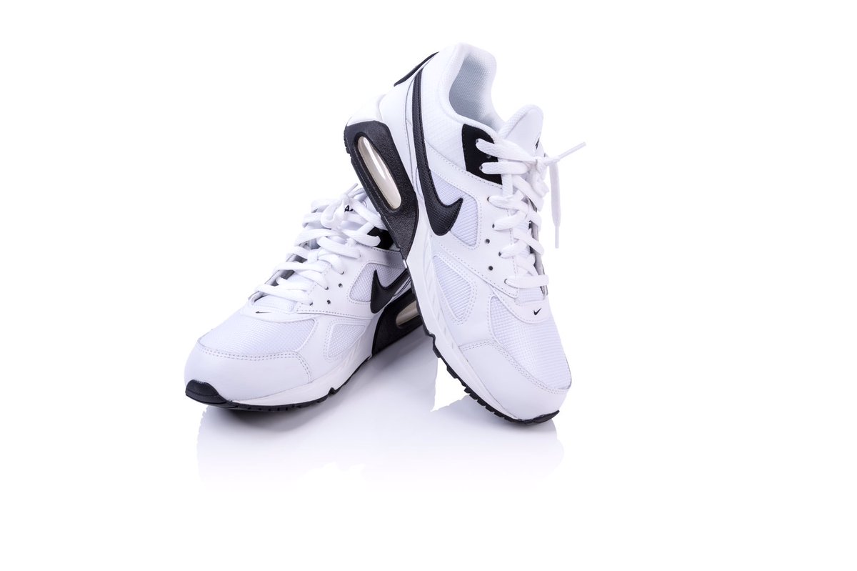 White on white #productphotography #nike #whiteonwhite #trainers #reflection
