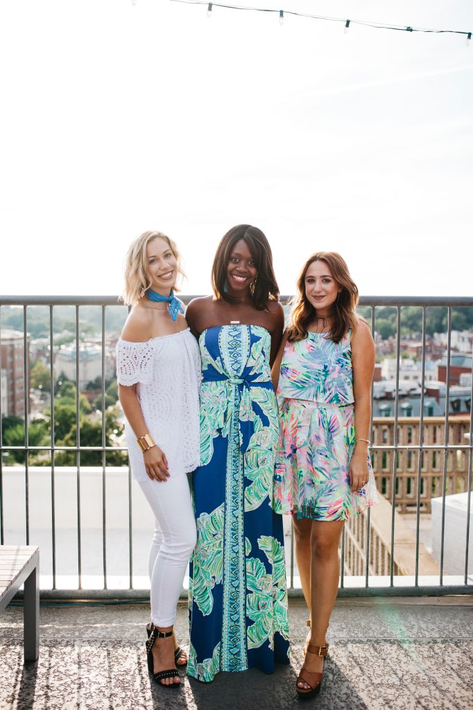 BloggerScene's tweet image. Thanks again to @LillyPulitzer for styling us last night! Make sure to check out their new store in Georgetown!
