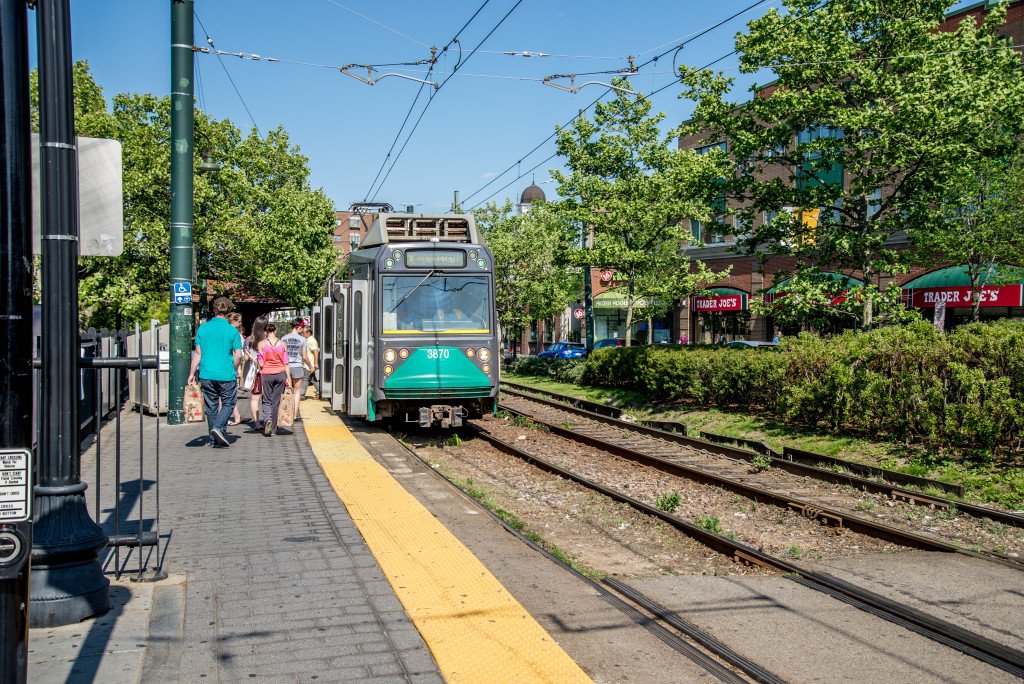 osnat_levy's tweet photo. Is the Brookline Real Estate market trend up or down? Q2 real estate price changes
https://t.co/5fEB5YvHMr https://t.co/xHDUbEFNUI