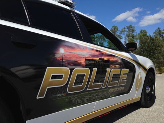 Police apprehended #UCF student Jonathan Hui for allegedly filming girls in the bathroom
ucfnews.com/2ajU5Ew