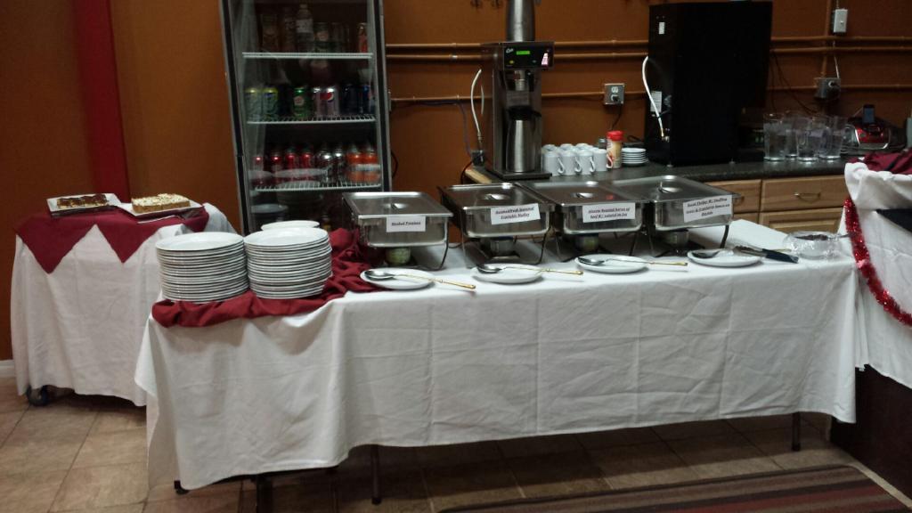zoransmrckovic's tweet photo. Office meeting? Wedding? A party? No matter the occasion, make #EdgarRestaurant your #caterer. 403-872-1397 https://t.co/aGaU8hsNUG