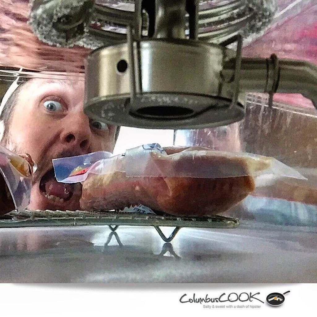 ColumbusCOOK's tweet photo. #sousvide #tenderloin day.  Yay! https://t.co/ECWyYlpmSy https://t.co/sAvXBHht53