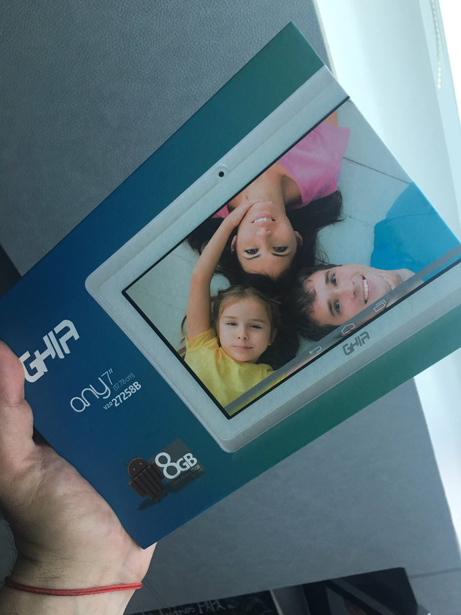 CHICHARRlN's tweet photo. LES RECUERDO QUE REGALARE ENTRE TODOS MIS SEGUIDORES UNA #TABLET AL LLEGAR A 30K ! #chicharrin30K https://t.co/aYStt6JXGv