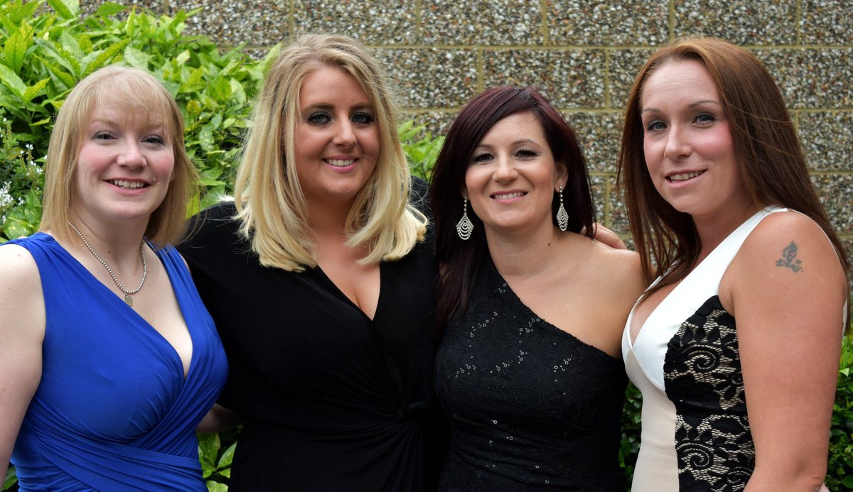 katterry53's tweet photo. PPG Summer Ball 2016 https://t.co/36ooEV9yI0