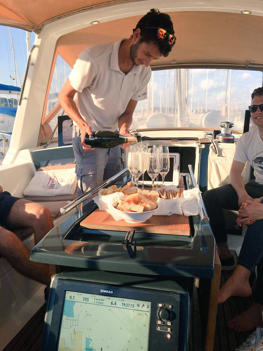MySailingWeek's tweet photo. Enjoy Exclusive sailing with MSW!#sailing,#private,#exclusive,#prosecco,#aperitivo,#summerOnBoard https://t.co/J7rcqtCxCi