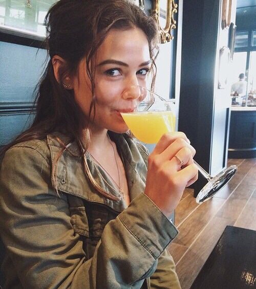 Hi i'm Thylane, I'm new on fl but not orp. Rt &amp; like to help a friend out? ❤️