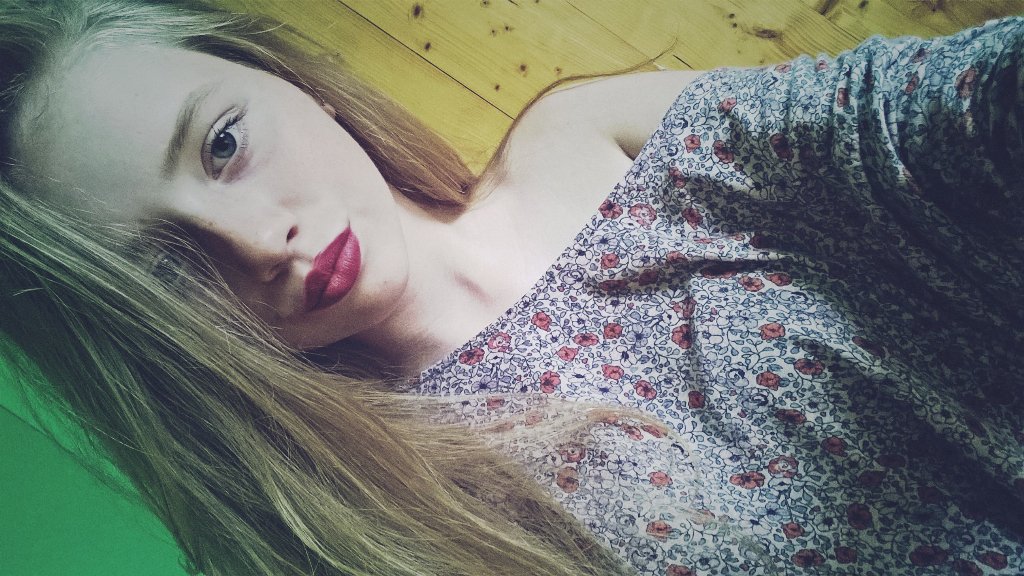 InetaKaros's tweet image. #SelfieForTheDolanTwins #DolanGirlsAreConfident 💖💖  you are all beautiful and don&apos;t let anyone tell you otherwise!!!