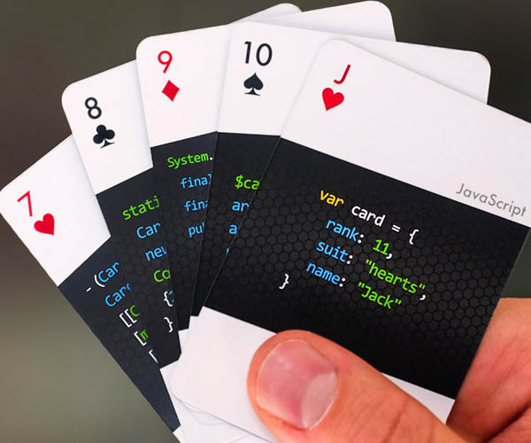 microsiervos's tweet photo. La baraja de naipes de los programadores #juegos https://t.co/qSEPSeQXMh https://t.co/qHtRq5Z4Th