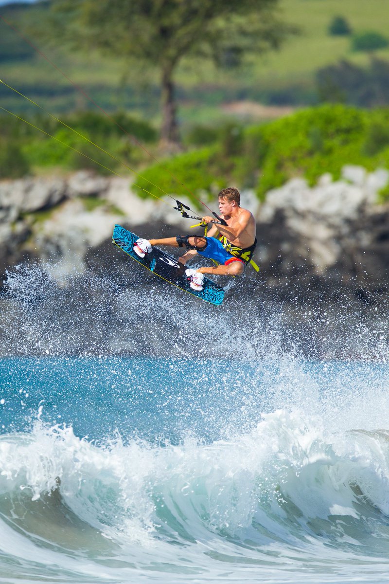 Happy Birthday to this high-flying Dutchman Kevin Langeree! #naishkiteboarding #kiteboarding #Happybirthday