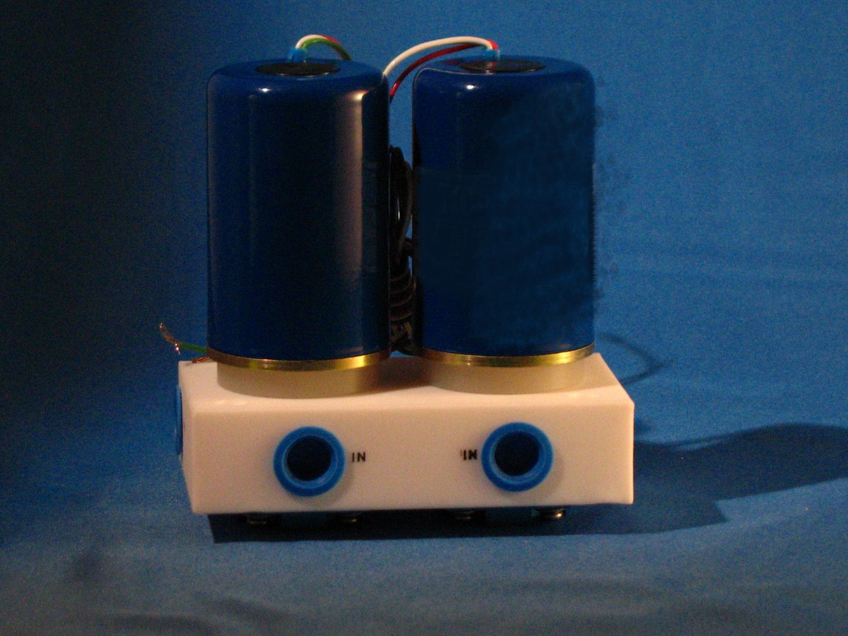 Check out our 2station PTFE manifold M series