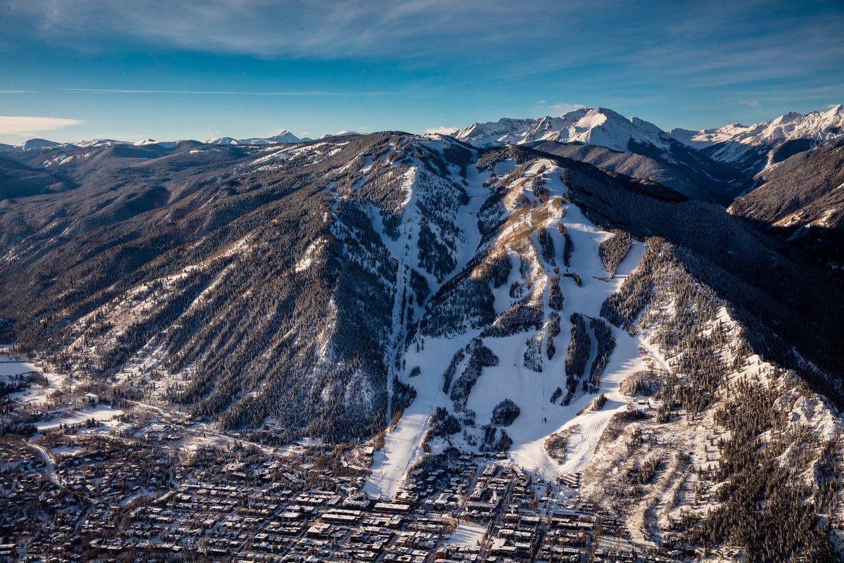 AspenSnowmass tweet picture