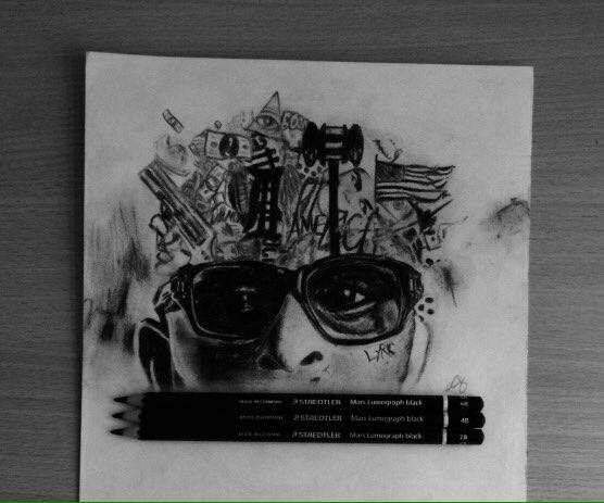 zoulari's tweet photo. @Royceda59 is definitely one of the best rappers of all time.❤️ It took so long to draw this. 😅 #layers #fanart https://t.co/bCCBfkhSdh
