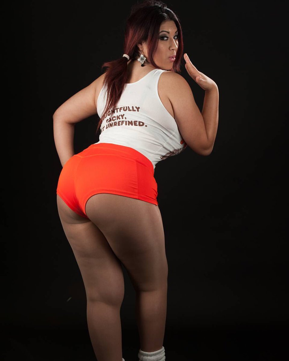 sam_sosa88's tweet photo. Late #WCW of @IvyDoomkitty #ivydoomkitty #doomkitty1 #teamdoomkitty #doomkittyworld #legend #cosplay https://t.co/4FfUrs4QjN