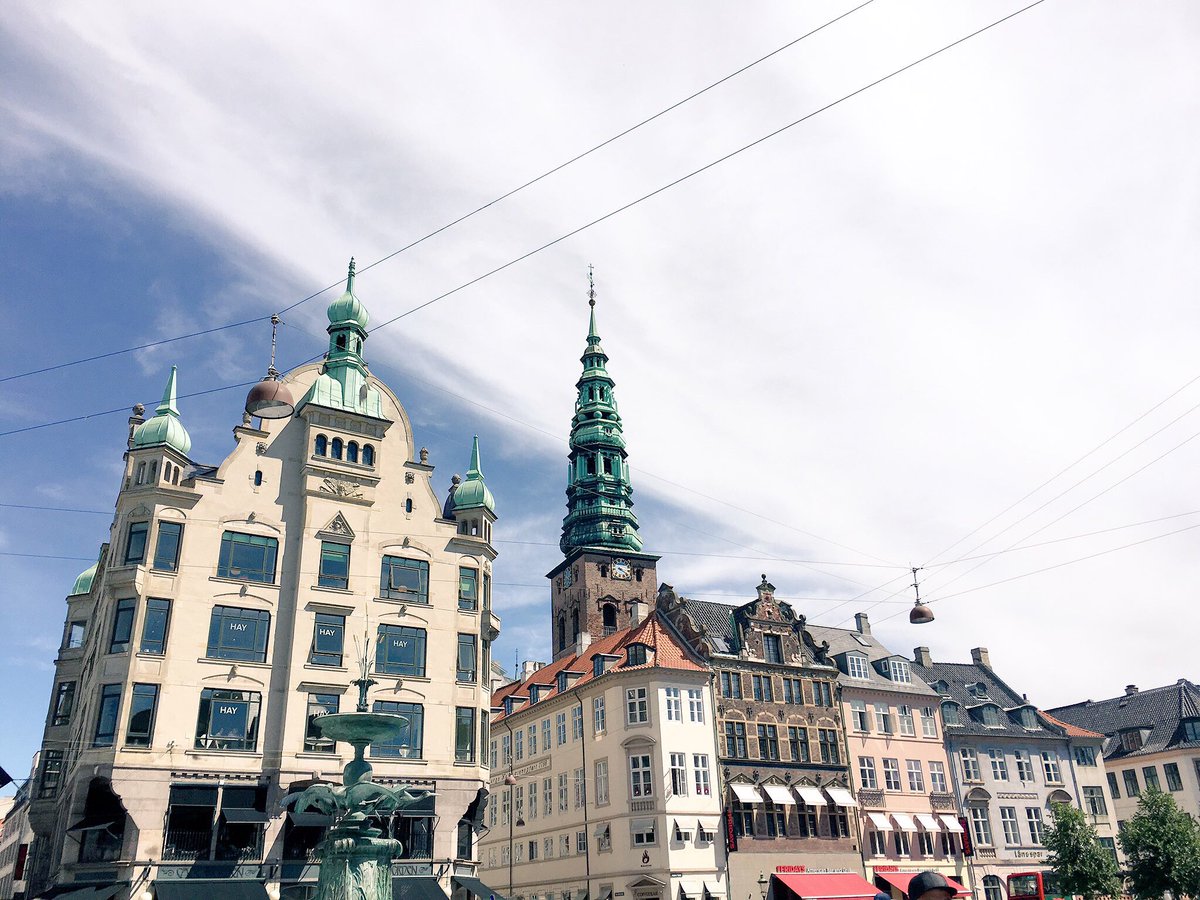 migratingmiss's tweet photo. First half day down in #Copenhagen and I'm impressed! Such good food, architecture and culture. Bring on tomorrow! https://t.co/u5nTPjyPdc