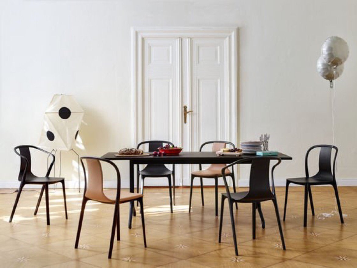 DesignApplause's tweet image. #BellevilleChair @vitra 🎖 wins #NeoCon2016 silver award seating stacking #BestofNeoCon ➗➗➗