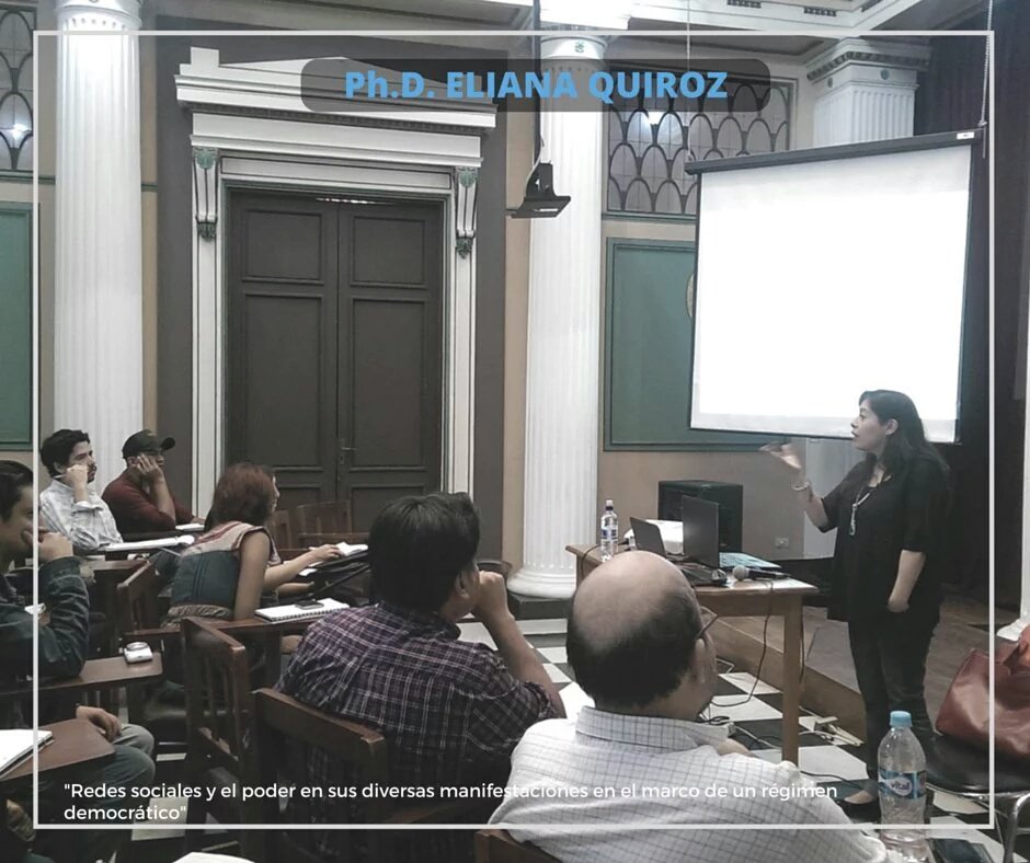 PolisRed's tweet photo. @e_liana en clase de #RedesyPolítica PODER Y REDES SOCIALES #VideoApuntes https://t.co/MSsCNy53VC https://t.co/To2w5qgDbY