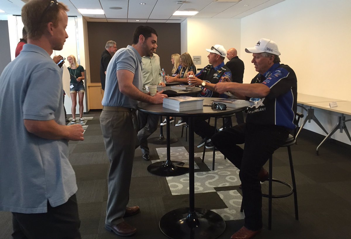 GatesNAmerica's tweet photo. Everyone at Gates HQ was very excited about the autograph signing! Thanks again @JFR_Racing for coming to visit! https://t.co/Gol48HuFTO