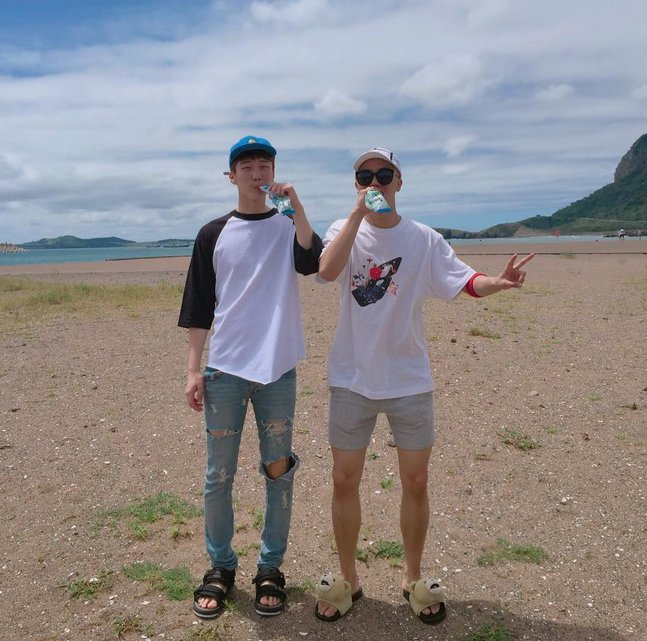YGwinnerPH's tweet photo. [#WINNERCITY] IG update:
 #RAPPER_LINE #HOON #MINO #SKY #SEA #2015 #TBT #TEAMWINNER https://t.co/6ziL1ijQFS