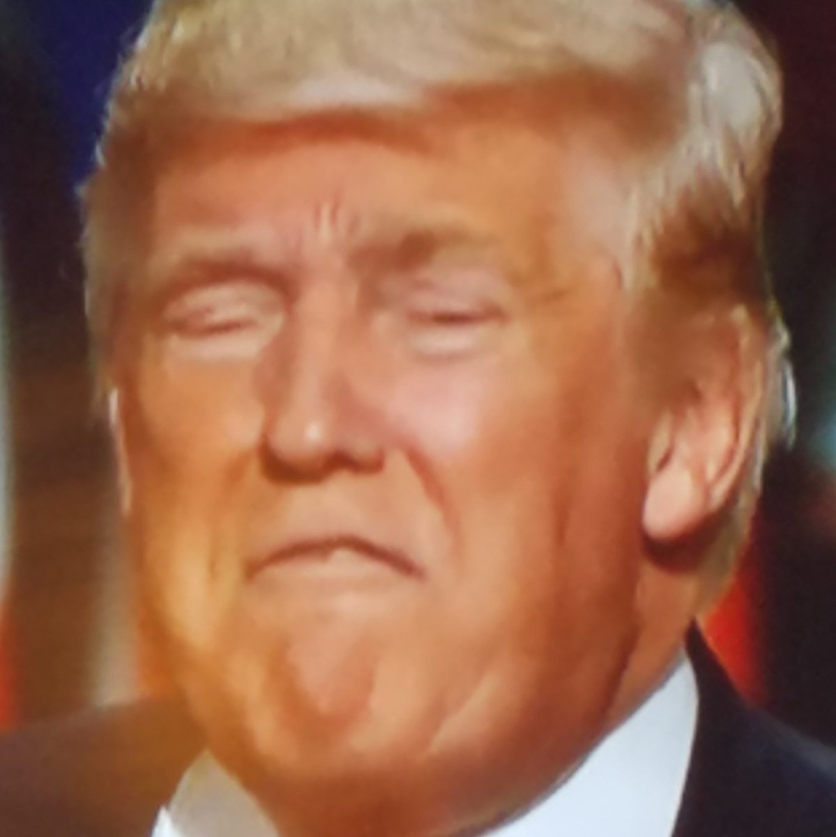 MattBellassai's tweet photo. imagine being so deluded that you trust this bloated pile of cheese puffs with an entire country https://t.co/kJnR7jeGJ4