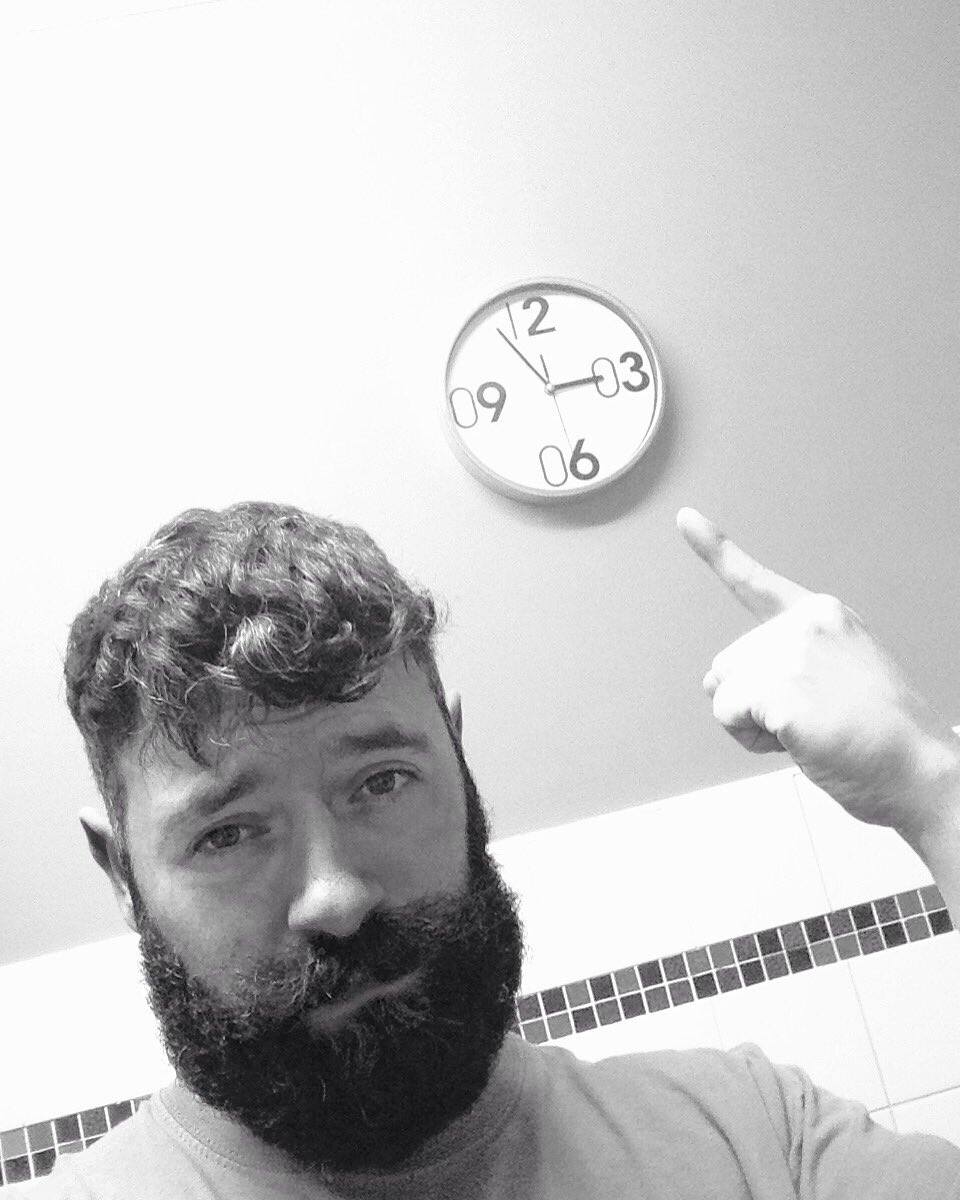dwaaf82's tweet photo. 3am just couldn't sleep. To the fridge I go lol
#cantsleep #tired #beard #beards #beardlife https://t.co/Fnn5fhQoOO