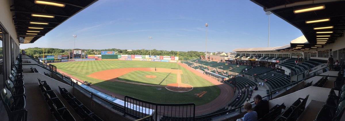 And the ceremonial first pitch is thrown for #antibullyingnight <a href="/LIDucks/">Long Island Ducks</a> Bethpage Ballpark sponsored by <a href="/LI_CAB/">LI Coalition Against Bullying</a>