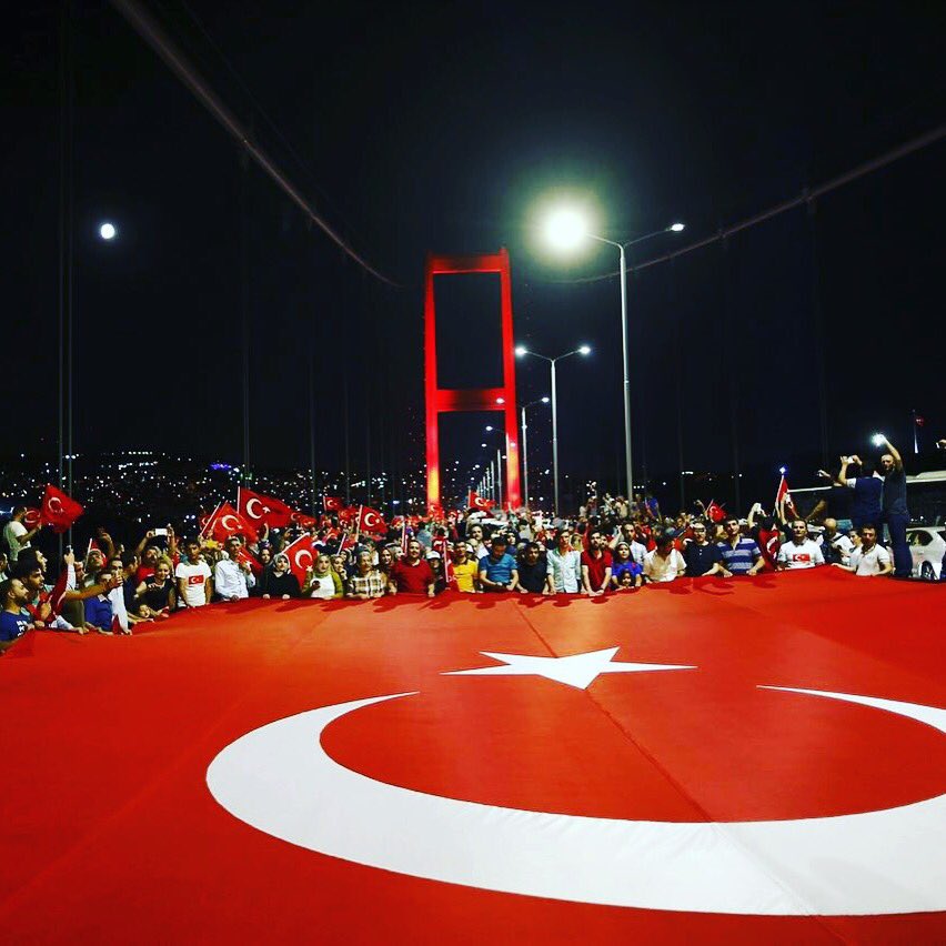 NihatKahveci8's tweet photo. NE MUTLU TÜRKÜM DİYENE🇹🇷🇹🇷🇹🇷🇹🇷🇹🇷 https://t.co/VDmoAJnveX