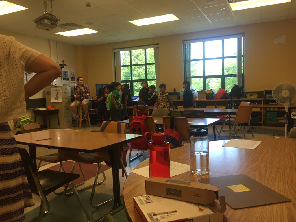 misslizcollin's tweet photo. science review... #insideoutsidecircles #apttfa16 https://t.co/fweL1Svsrp