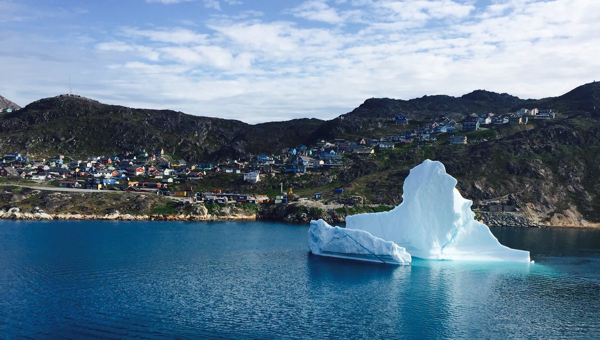 MarandaPleasant's tweet photo. There's still a lot of beauty in this world. 20 days Sailing/Filming the Arctic: Greenland, Iceland, Faroe #icebergs https://t.co/8mZ9cGvLmn